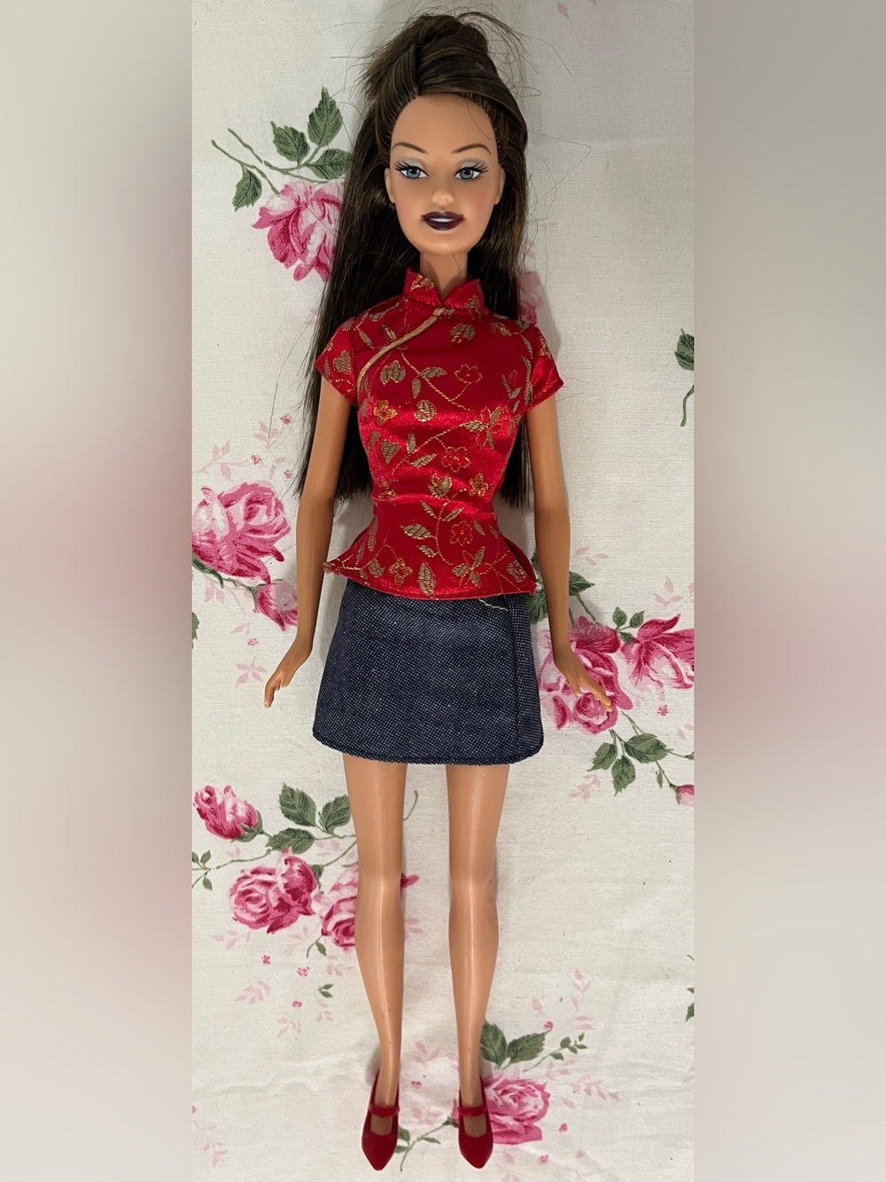 Barbie City Style Doll 2005 Brunette